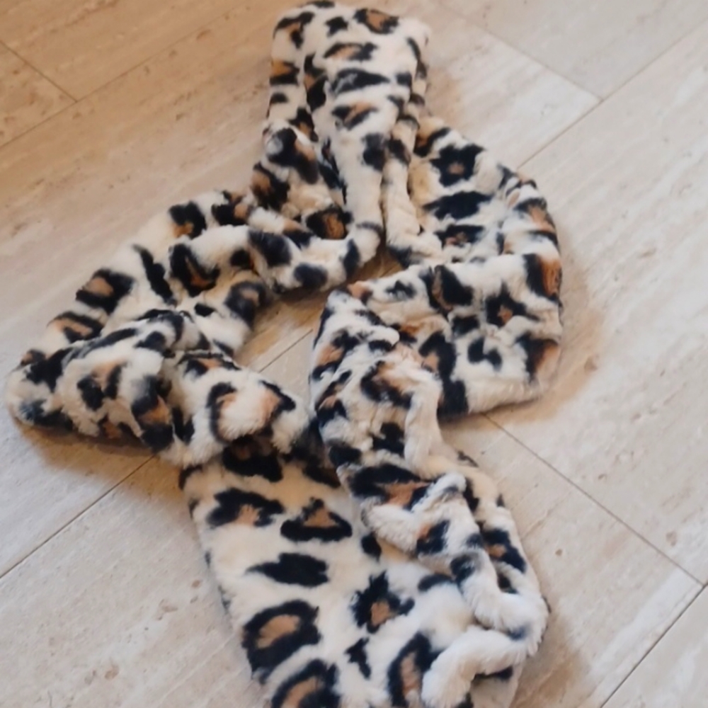 Minky Couture Faux Fur Animal Print Scarf